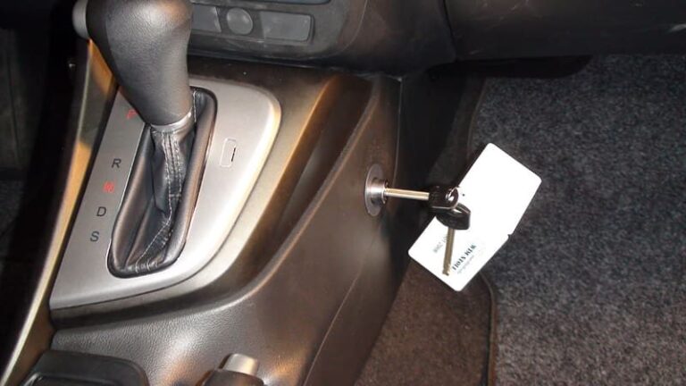 HONDA-CIVIC-HATCHBACK-5D-AUTOMAT-2012-10