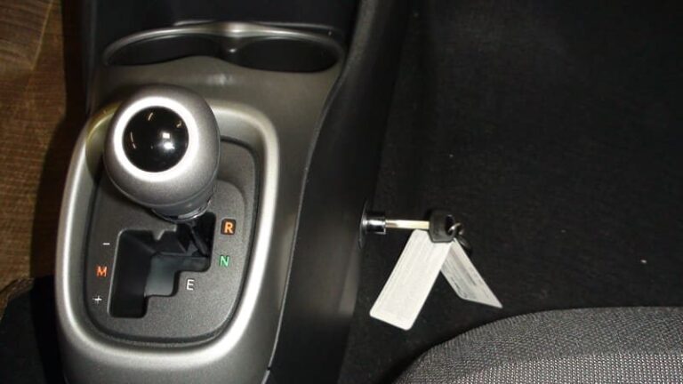 TOYOTA-AYGO-MMT-mr-15-11